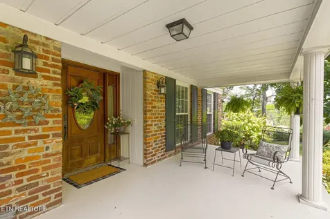 313 Forest Oak Drive Knoxville TN 37919