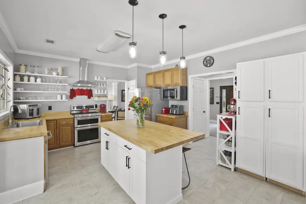 2235 Monthemer Cove Mount Juliet TN 37122