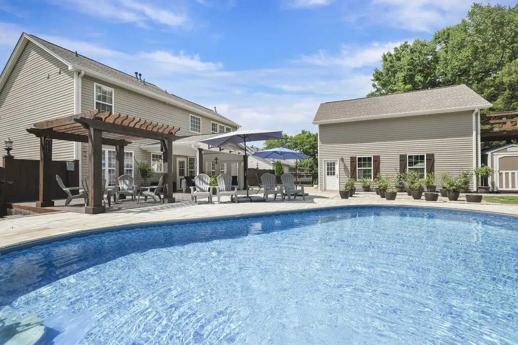 2235 Monthemer Cove Mount Juliet TN 37122