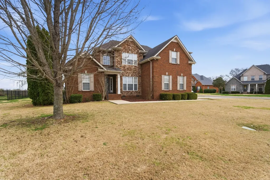 2733 Presley Drive Murfreesboro TN 37128