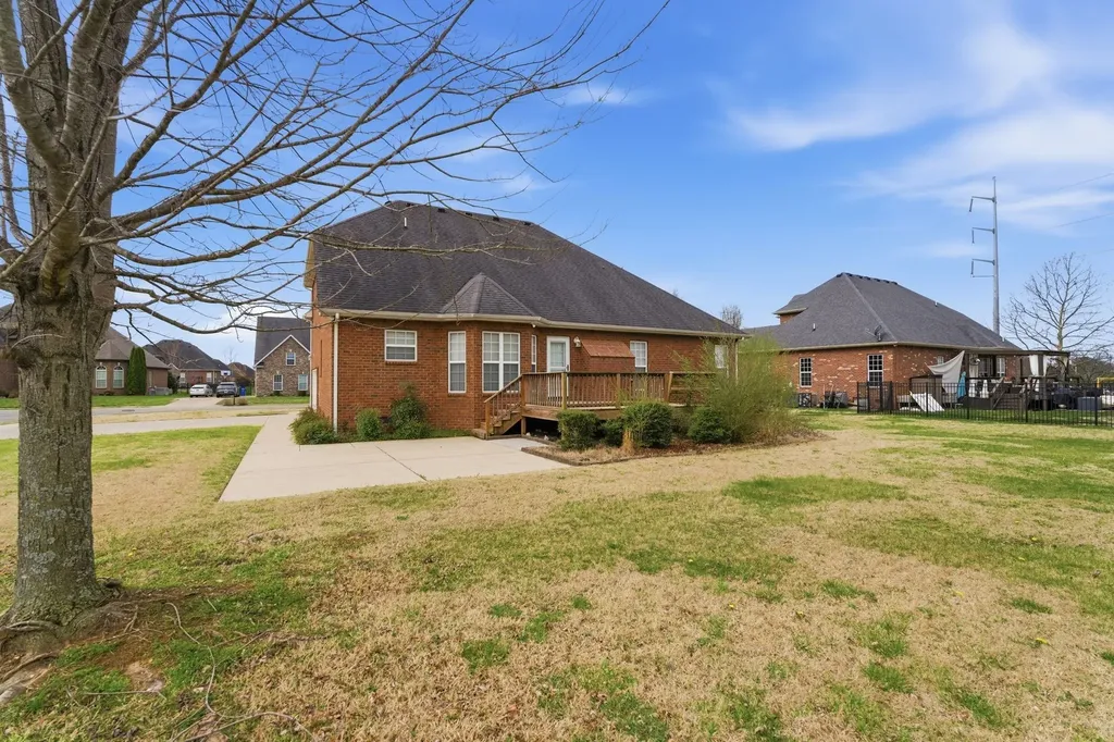 2733 Presley Drive Murfreesboro TN 37128