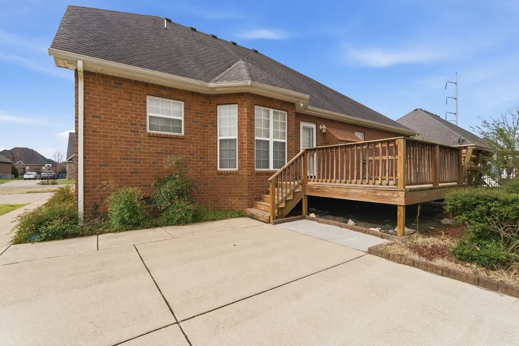 2733 Presley Drive Murfreesboro TN 37128