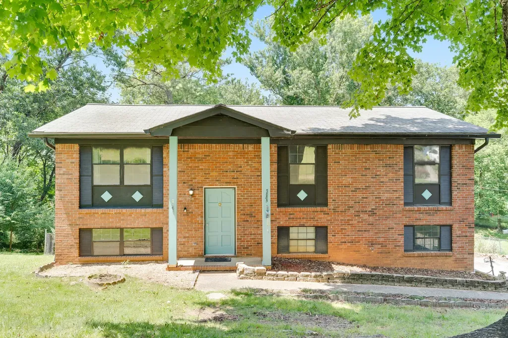 5885 Stonewall Drive Harrison TN 37341