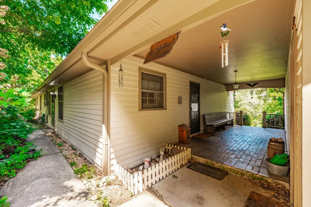 521 Utley Drive Goodlettsville TN 37072