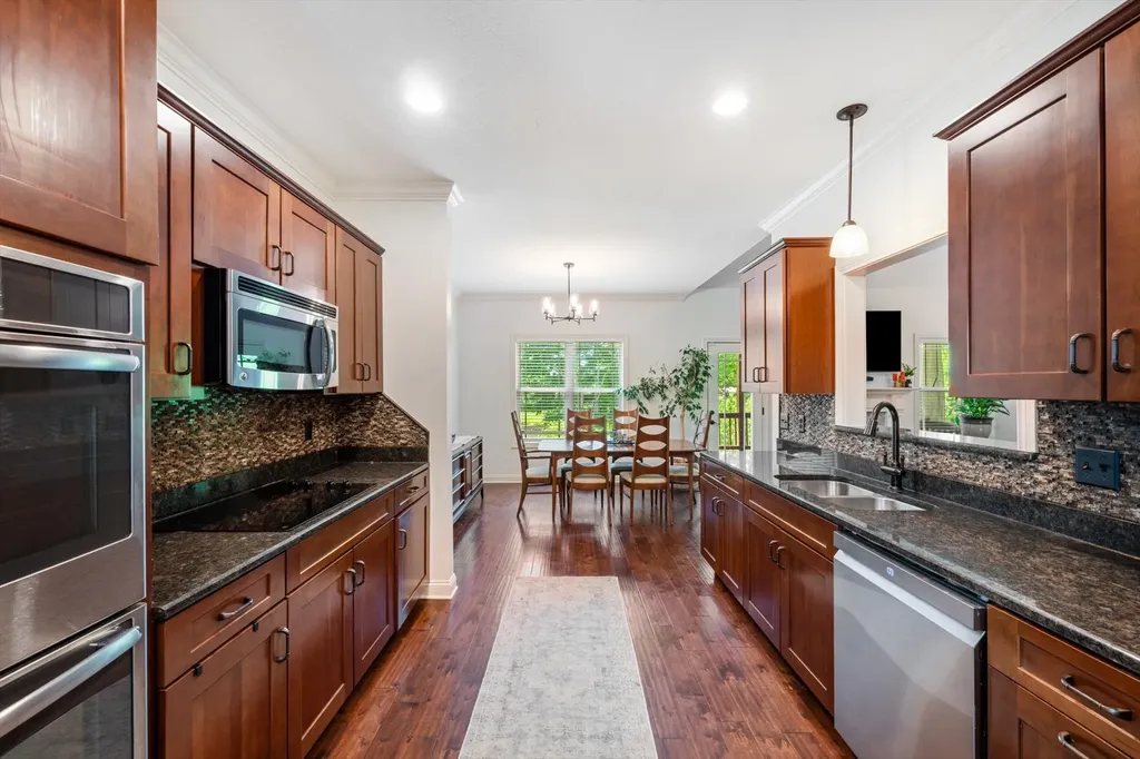 1496 Amberley Drive Clarksville TN 37043