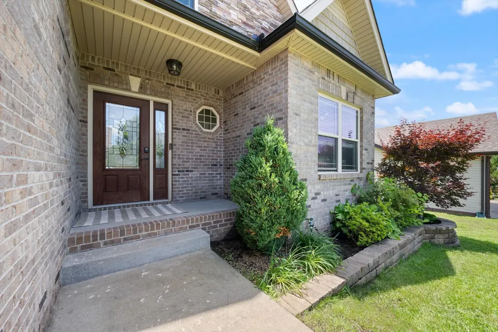 1496 Amberley Drive Clarksville TN 37043