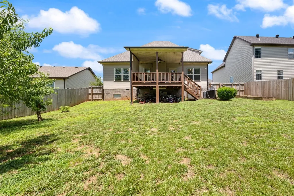 1496 Amberley Drive Clarksville TN 37043