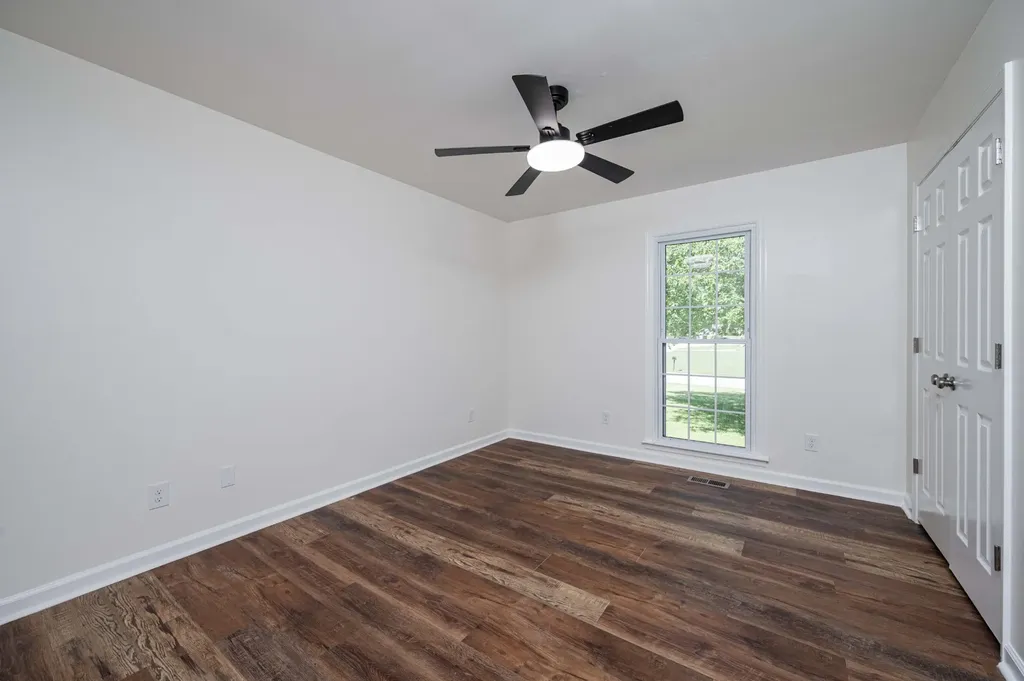 152 Greenbriar Circle Manchester TN 37355