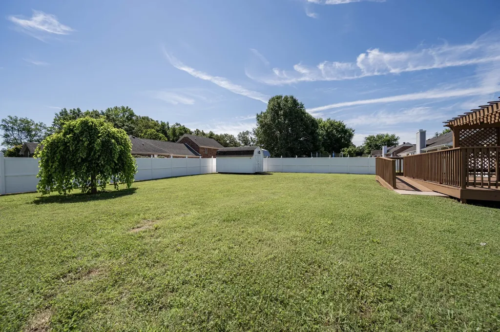 152 Greenbriar Circle Manchester TN 37355