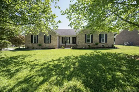 152 Greenbriar Circle Manchester TN 37355
