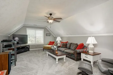 129 Baldridge Drive White House TN 37188