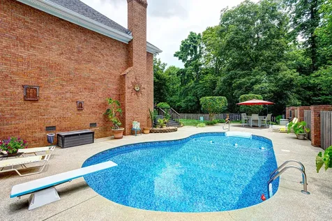 129 Baldridge Drive White House TN 37188