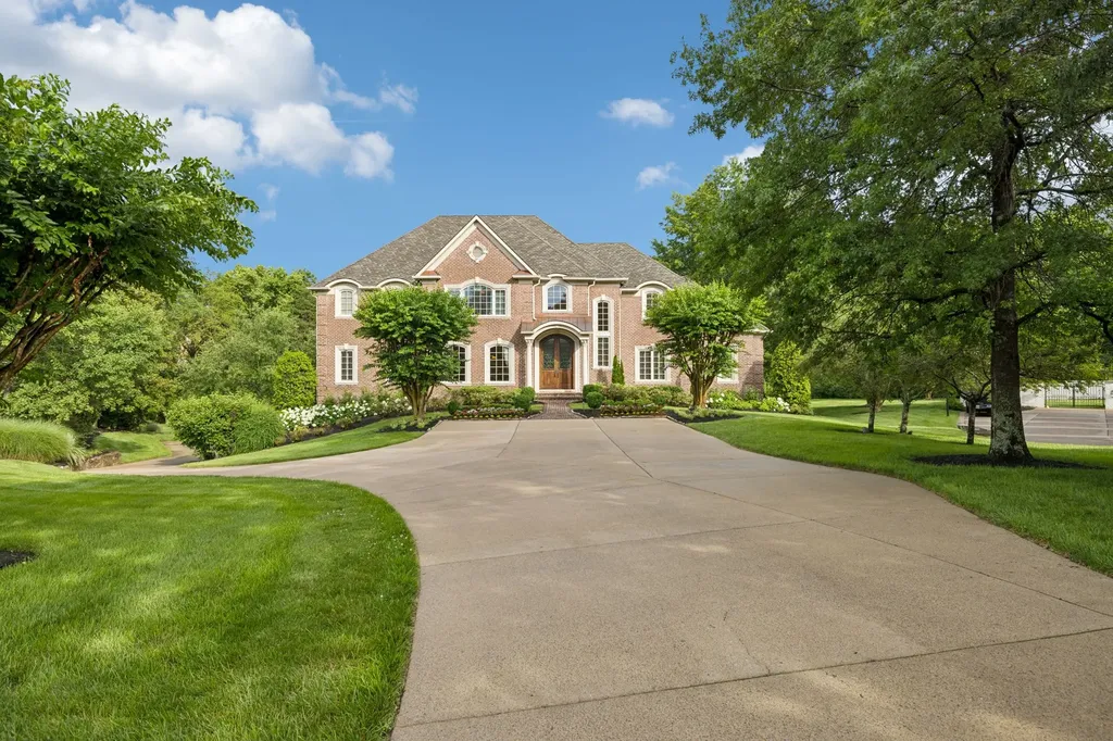 5213 Colfax Court Brentwood TN 37027