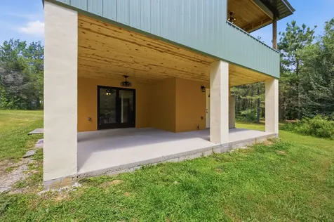 1405 Trace Creek Road Hohenwald TN 38462