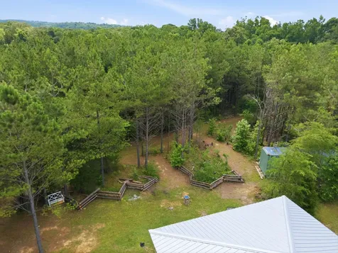 1405 Trace Creek Road Hohenwald TN 38462