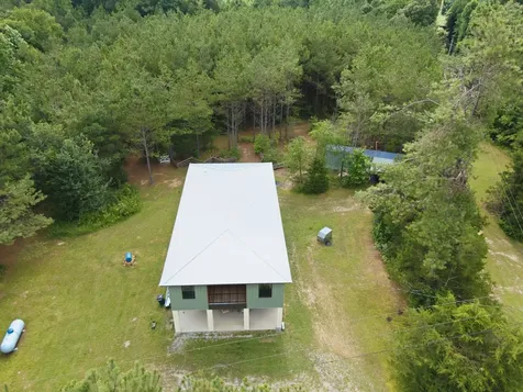 1405 Trace Creek Road Hohenwald TN 38462