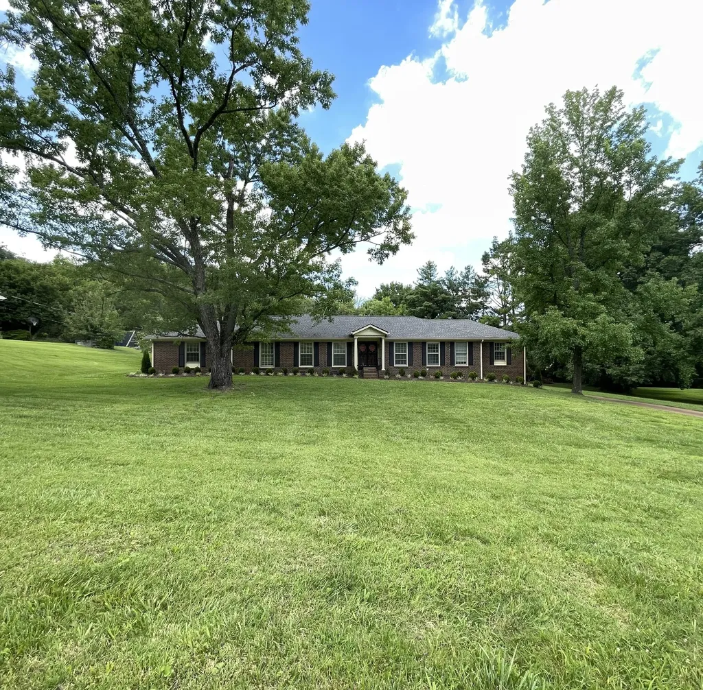1004 Highland Road Brentwood TN 37027