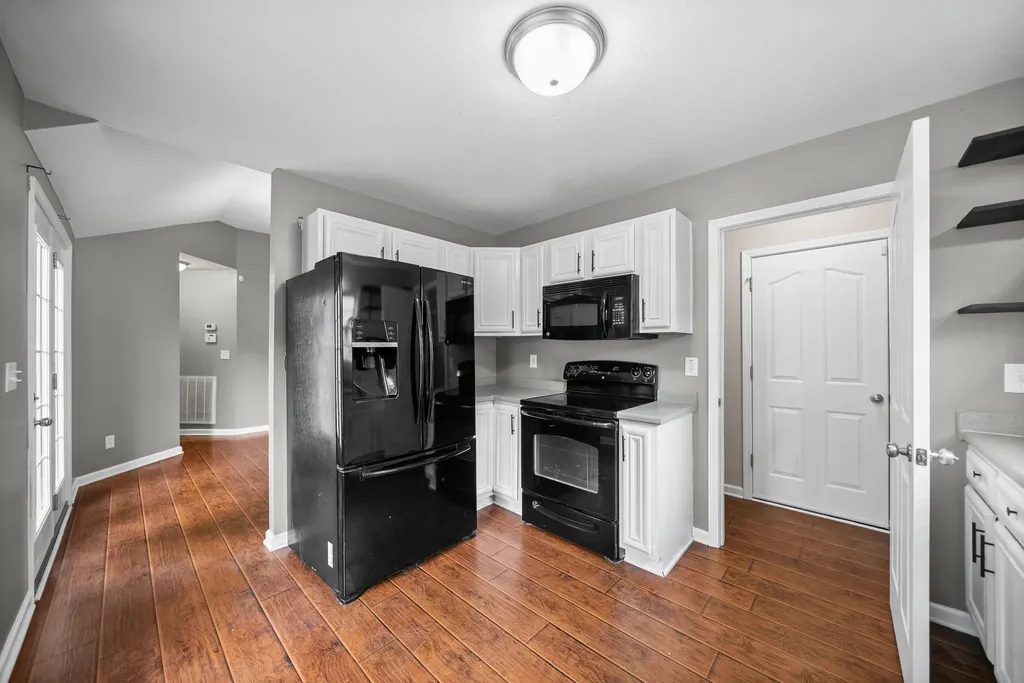 709 Arrowfield Drive Clarksville TN 37042