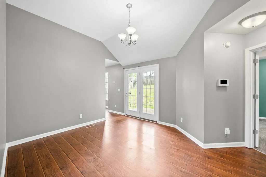 709 Arrowfield Drive Clarksville TN 37042