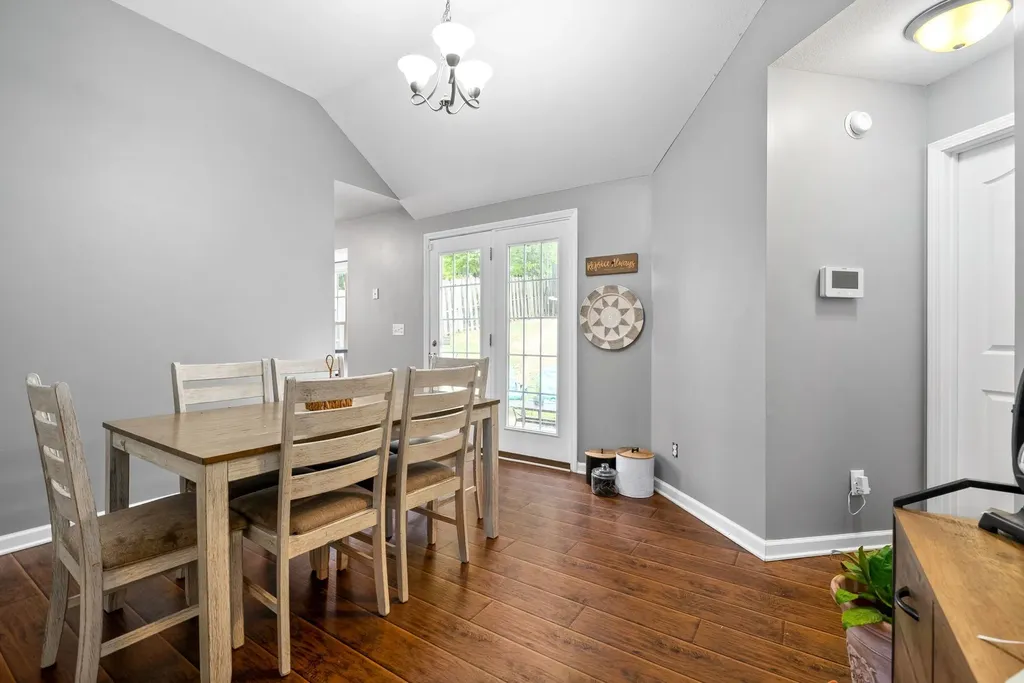 709 Arrowfield Drive Clarksville TN 37042