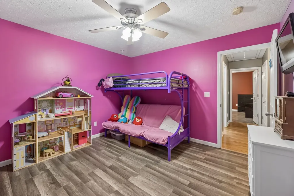 112 Kelly Lane Lafayette TN 37083