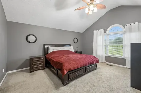 112 Kelly Lane Lafayette TN 37083