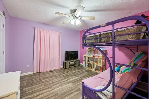 112 Kelly Lane Lafayette TN 37083