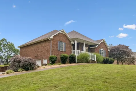 112 Kelly Lane Lafayette TN 37083