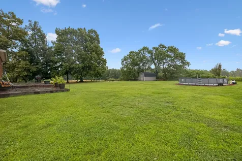 112 Kelly Lane Lafayette TN 37083