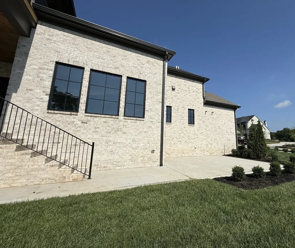 510 St Charles Drive Arrington TN 37014