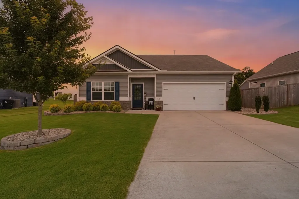 2108 Franks Court Columbia TN 38401