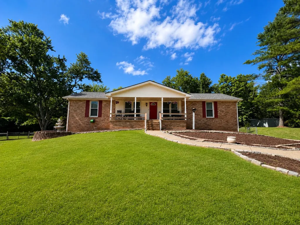 215 Maple Way Mount Juliet TN 37122