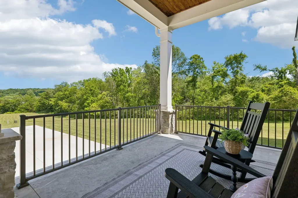 197E Bugg Hollow Road Gallatin TN 37066