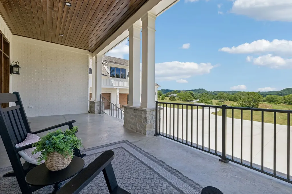 197E Bugg Hollow Road Gallatin TN 37066