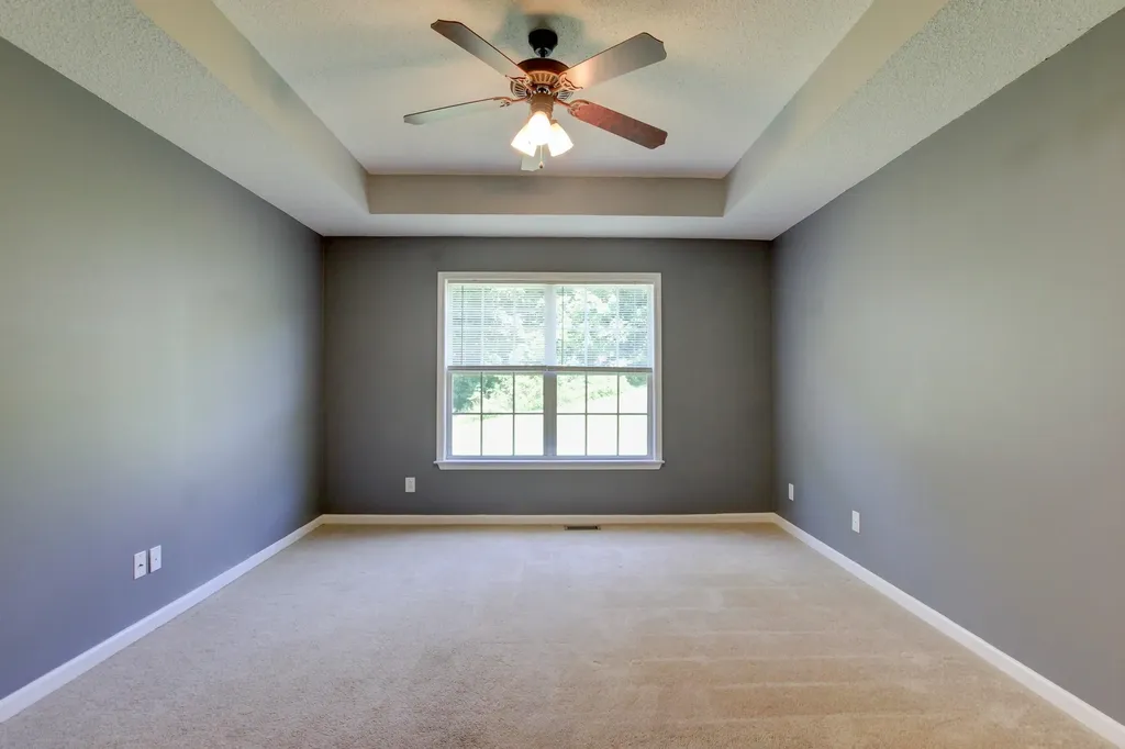 1492 Cedar Springs Circle Clarksville TN 37042