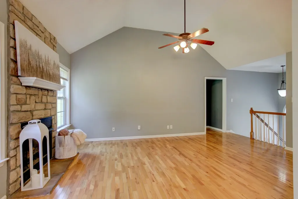 1492 Cedar Springs Circle Clarksville TN 37042