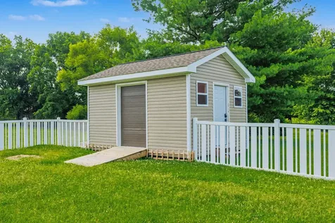 4444 Monticello Trace Adams TN 37010