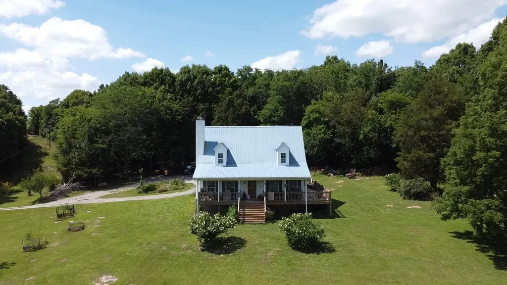 2770 Beech Log Road Watertown TN 37184