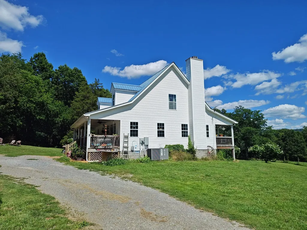 2770 Beech Log Road Watertown TN 37184