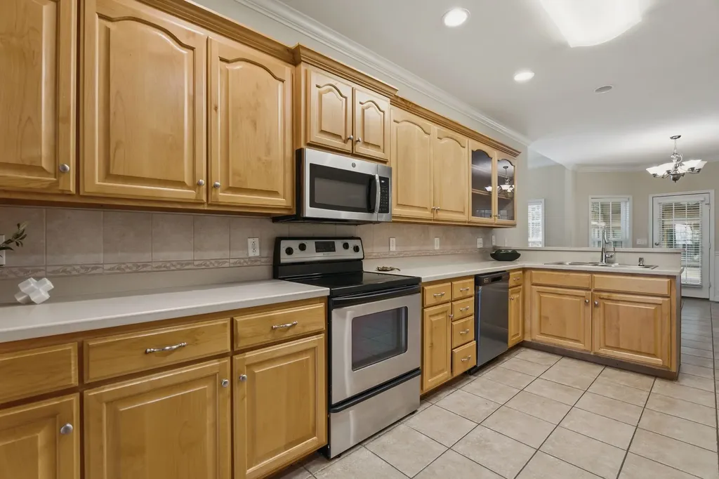 1939 Cliffview Court Murfreesboro TN 37128
