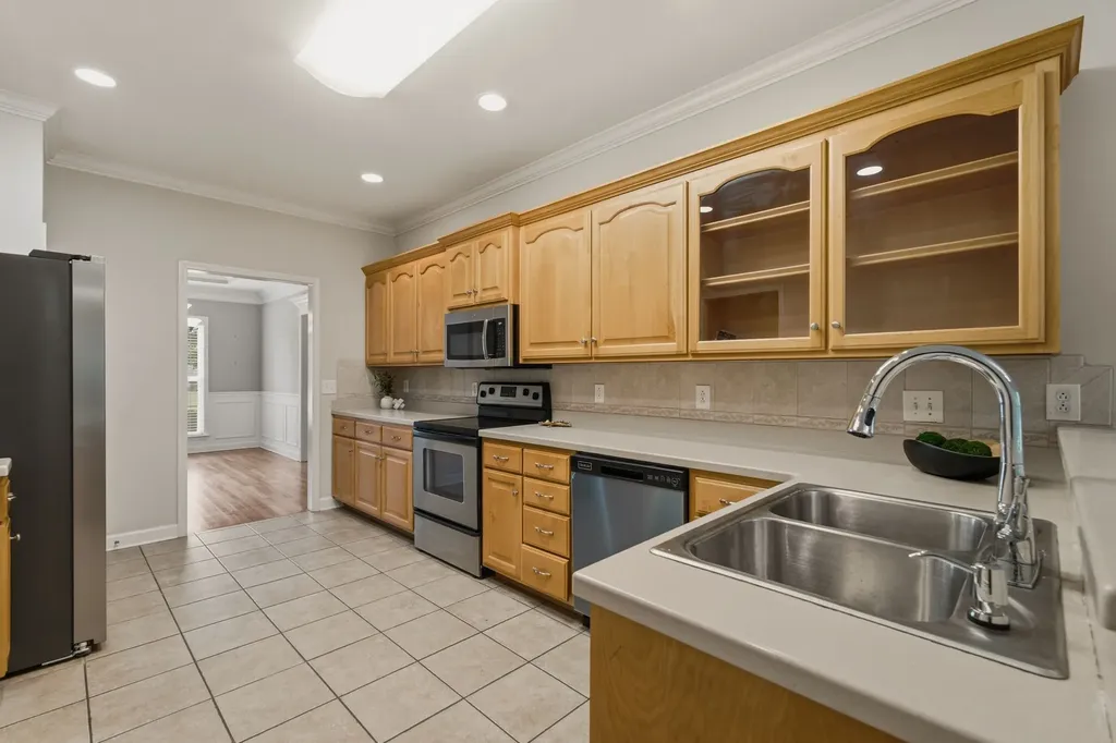 1939 Cliffview Court Murfreesboro TN 37128