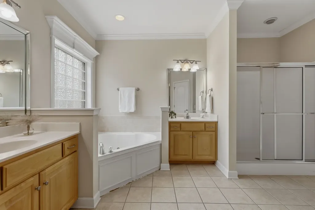 1939 Cliffview Court Murfreesboro TN 37128