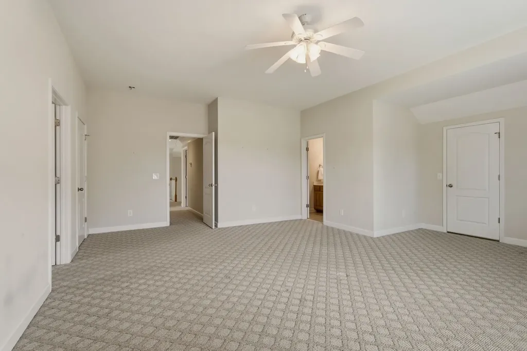 1939 Cliffview Court Murfreesboro TN 37128