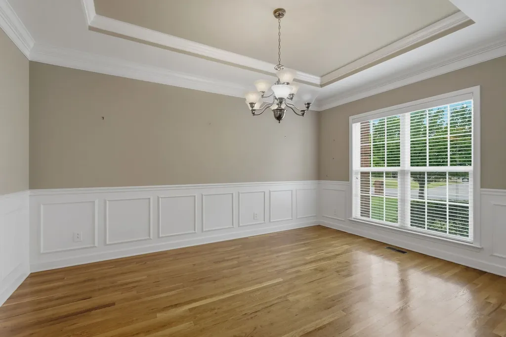 1939 Cliffview Court Murfreesboro TN 37128
