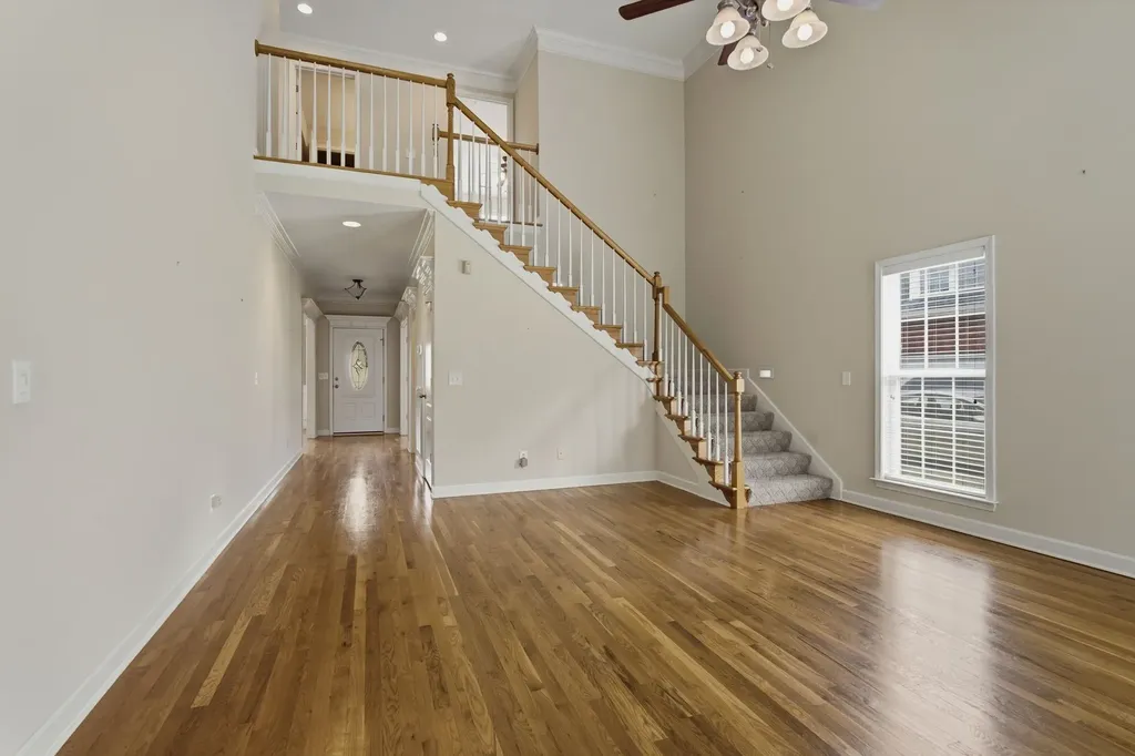 1939 Cliffview Court Murfreesboro TN 37128