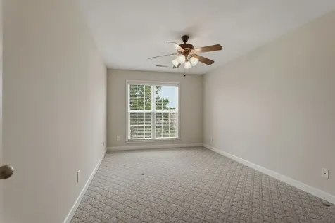 1939 Cliffview Court Murfreesboro TN 37128
