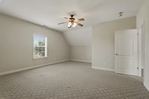 1939 Cliffview Court Murfreesboro TN 37128