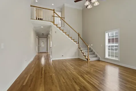 1939 Cliffview Court Murfreesboro TN 37128
