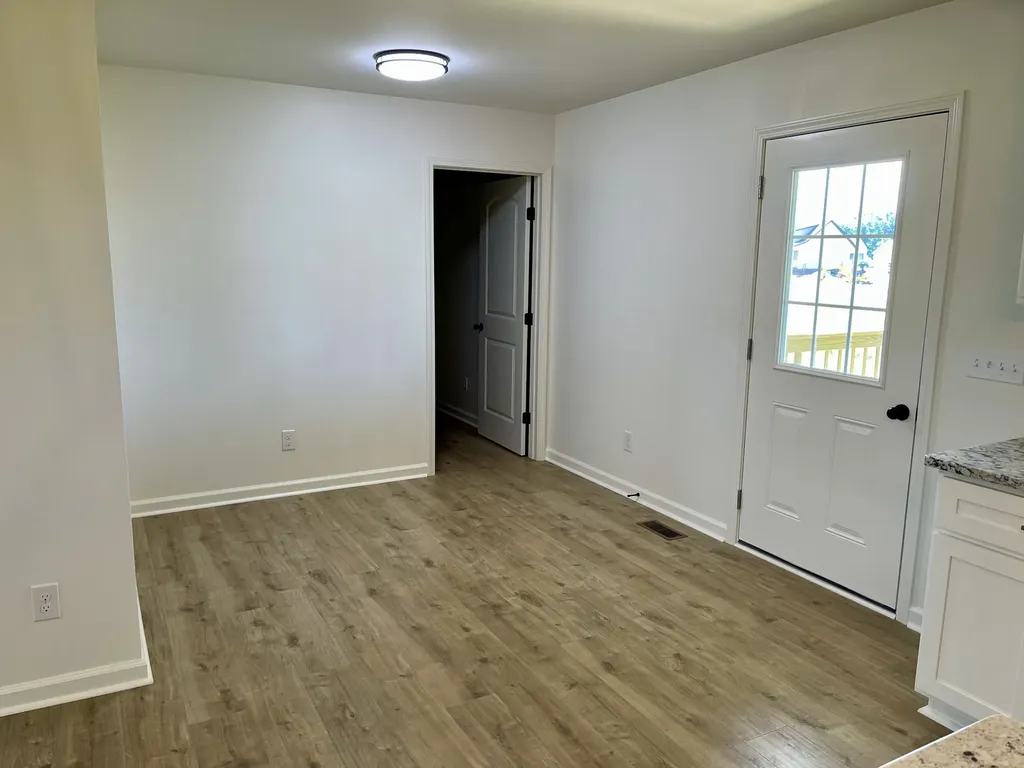 104 Donald Road Lafayette TN 37083