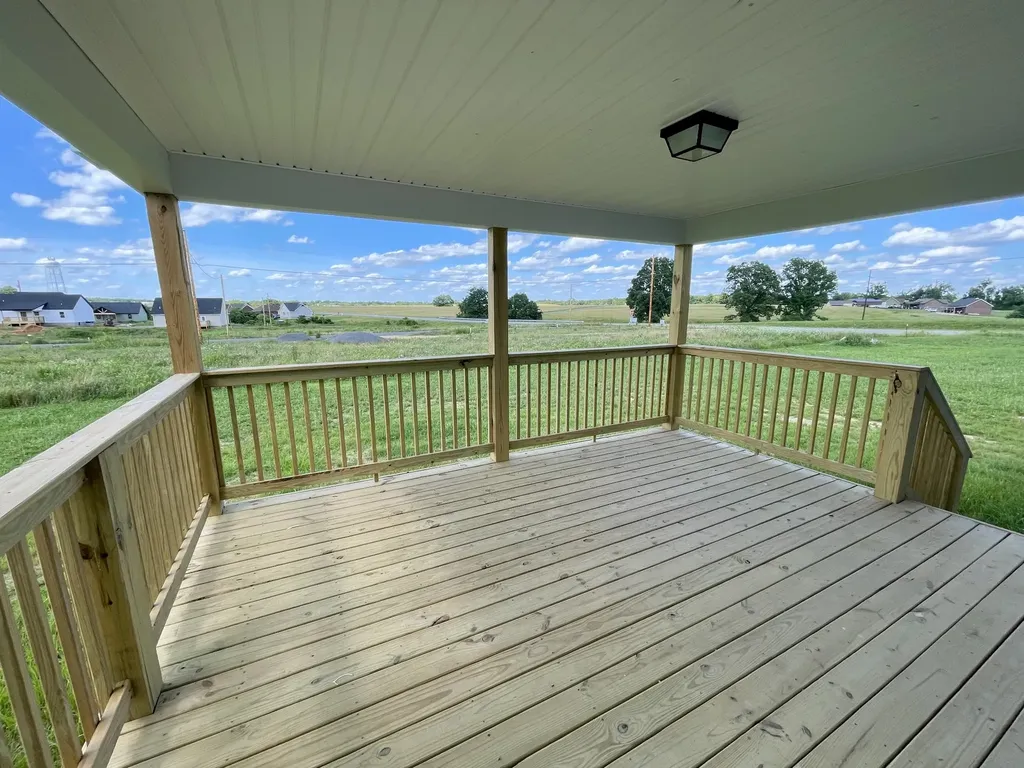 104 Donald Road Lafayette TN 37083